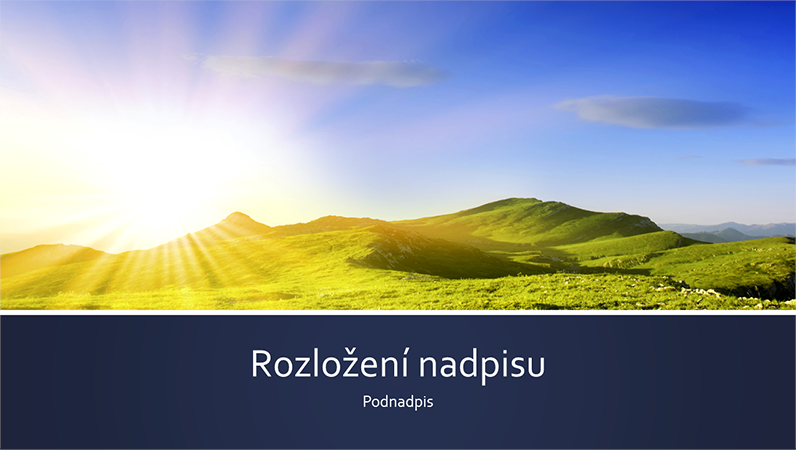 Prezentace s přírodním motivem s modrým pruhem a fotkou slunce vycházejícího na pozadí pohoří (širokoúhlá) Prezentace s přírodním motivem s modrým pruhem a fotkou slunce vycházejícího na pozadí pohoří (širokoúhlá)