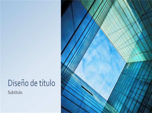 Presentación de negocios y marketing con cubo de cristal (pantalla panorámica)