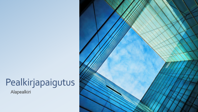 Klaaskuubikuga äriturundusesitlus (laiekraan) Klaaskuubikuga äriturundusesitlus (laiekraan)