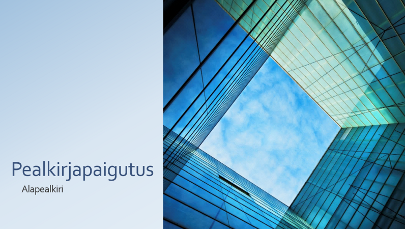Yritysmarkkinoinnin lasikuutioesitys (laajakuva) Yritysmarkkinoinnin lasikuutioesitys (laajakuva)